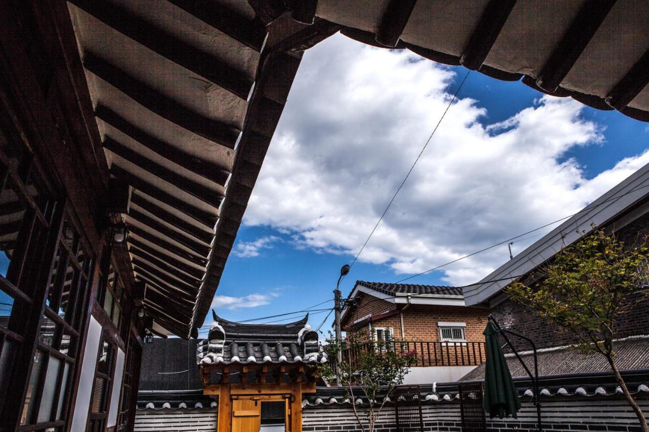Bonghwangjae Hanok Guesthouse Gongju ภายนอก รูปภาพ